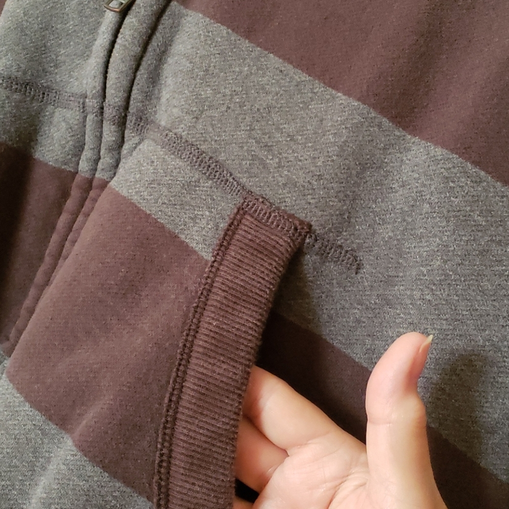 American Eagle Outfitters Hoodie - Picture 4 of 6